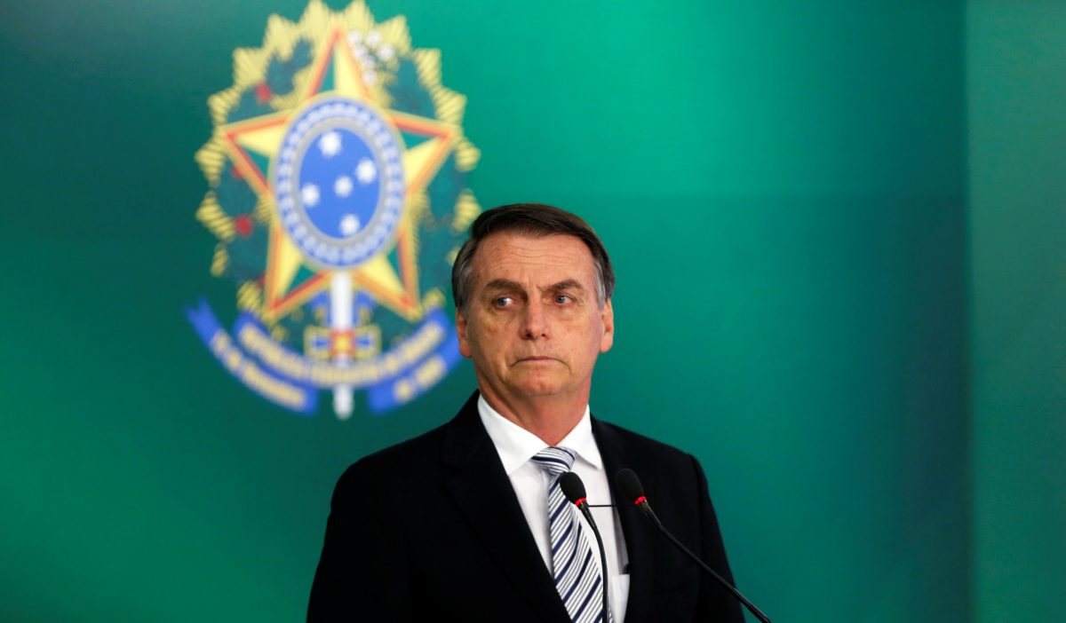 Bolsonaro signs adherence to the Madrid Protocol